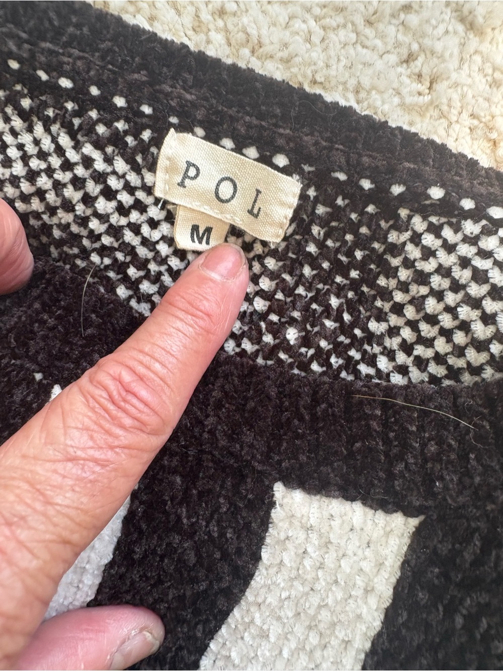 POL sweater size M - Picture 3 of 3